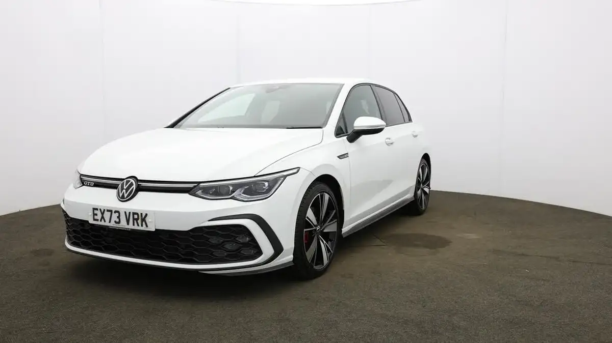 2023-volkswagen-golf-20tdi-gtd-big-31