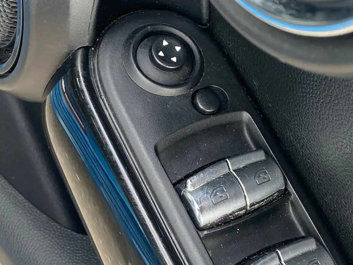 2021-mini-cooper-15-cooper-sport-hatchback-5d-auto-big-36