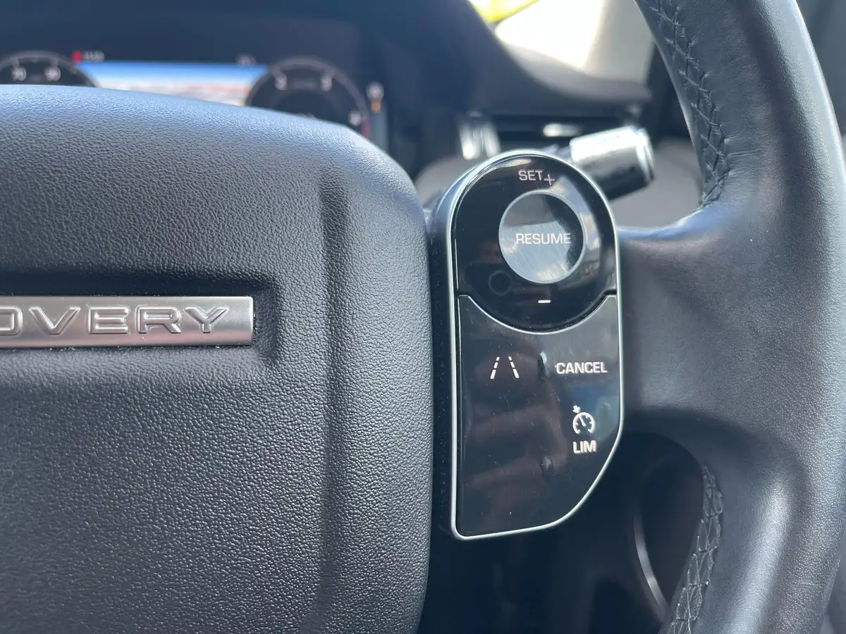 2019-land-rover-discovery-sport-20-d180-se-big-23