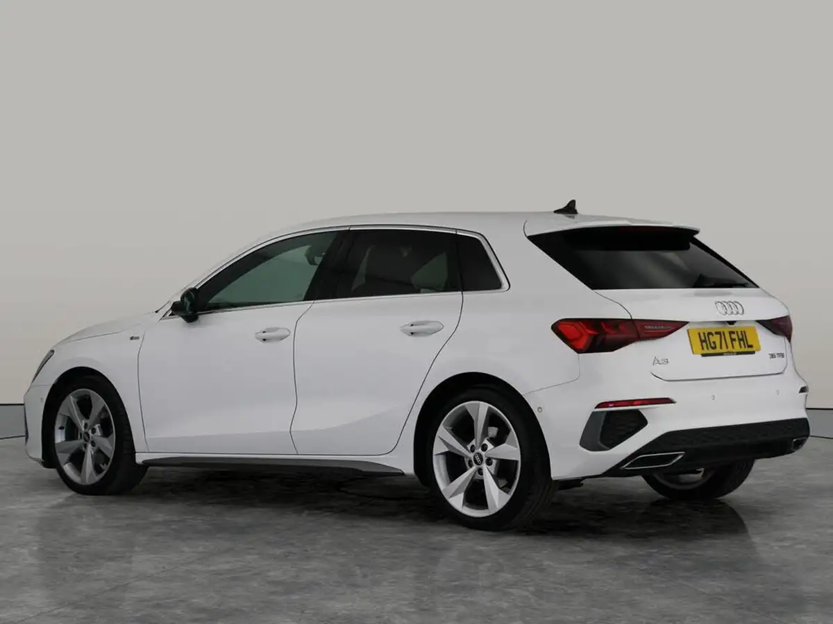 2021-audi-a3-15-35-tfsi-s-line-sportback-5d-tronic-big-5