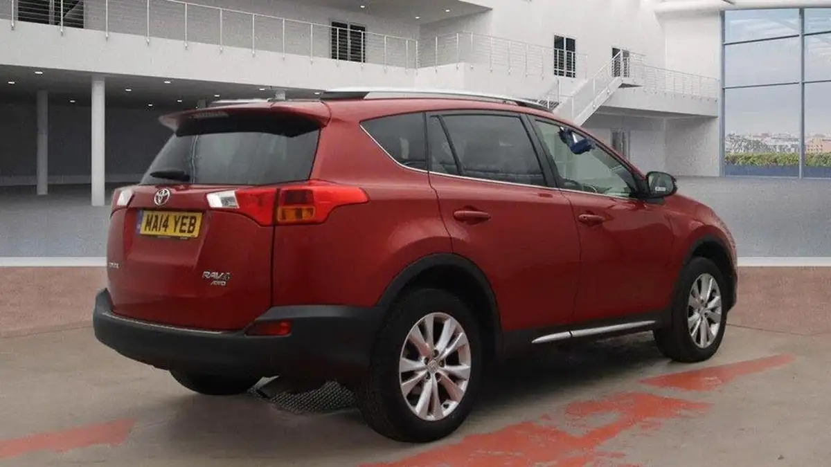 2014-toyota-rav4-22td-invincible-22d-cat-auto-big-6