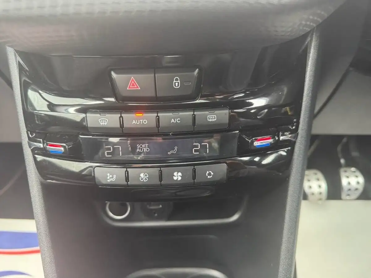 2017-peugeot-2008-suv-16bluehdi-gt-line-120bhp-ss-big-31