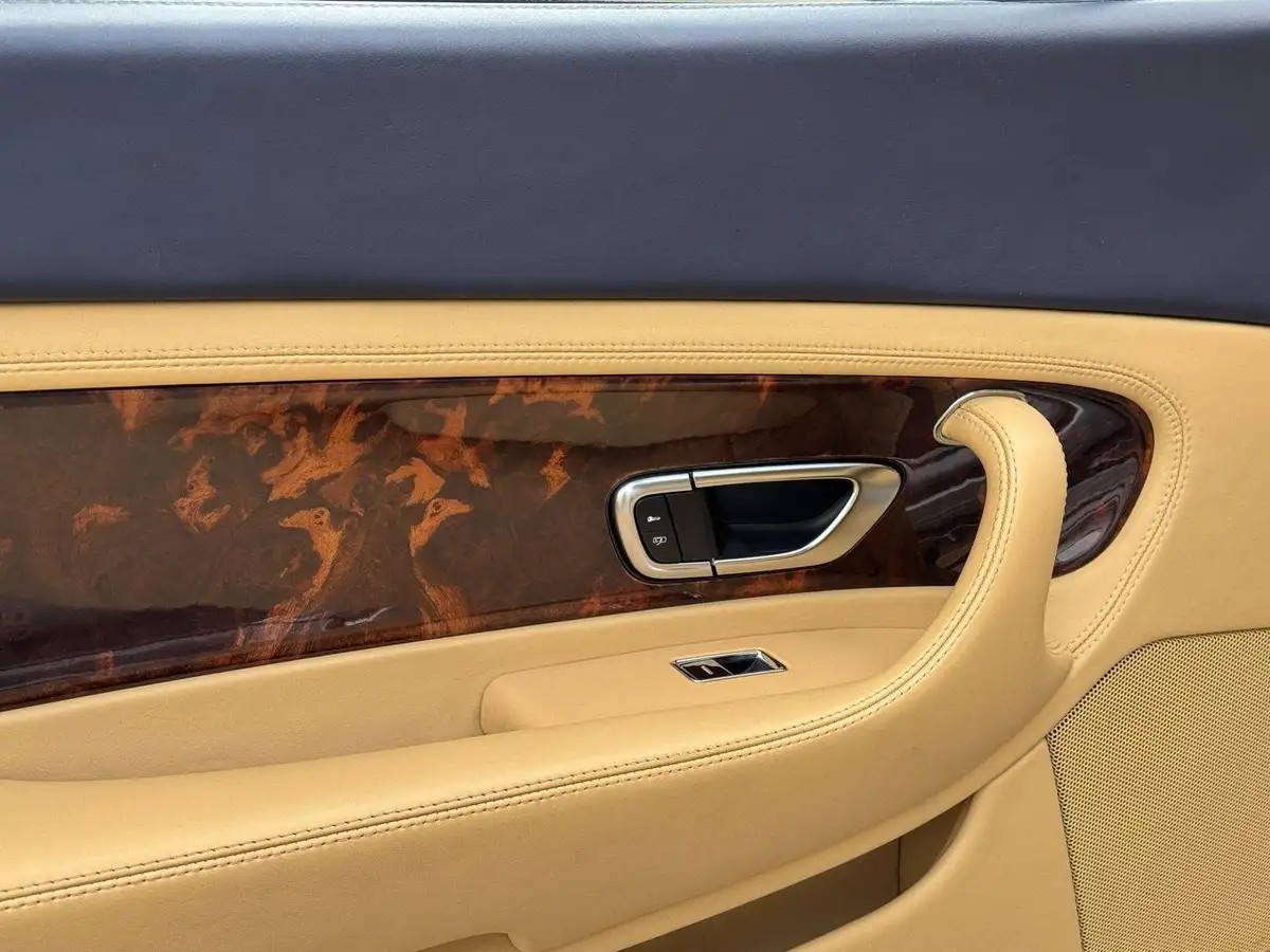 2007-bentley-continental-60-gtc-big-18