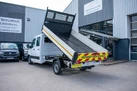 2021-mercedes-benz-sprinter-small-2