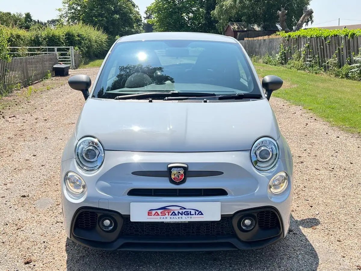 2022-abarth-595-14-tjet-competizione-big-6