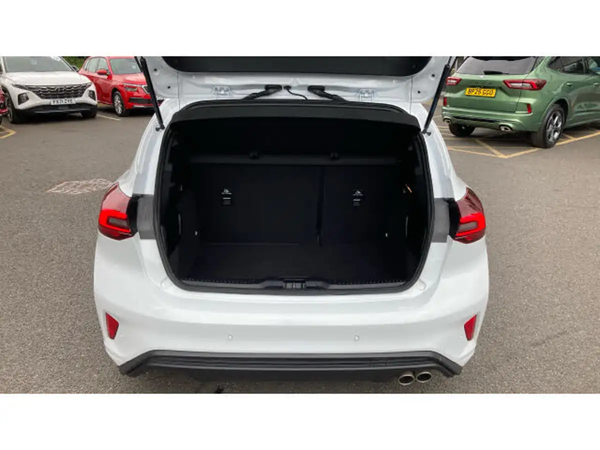 2023-ford-focus-10t-st-line-155ps-hybrid-mhev-hatchback-powershift-big-3