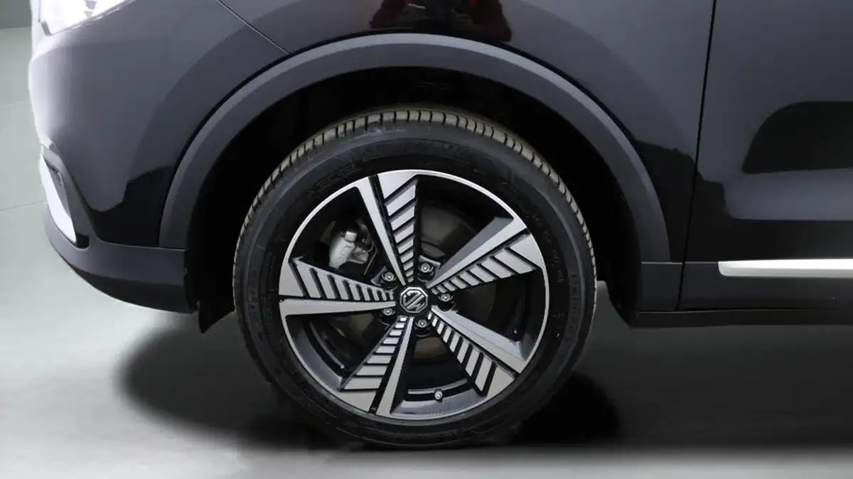2021-mg-zs-suv-e-exclusive-ev-big-18