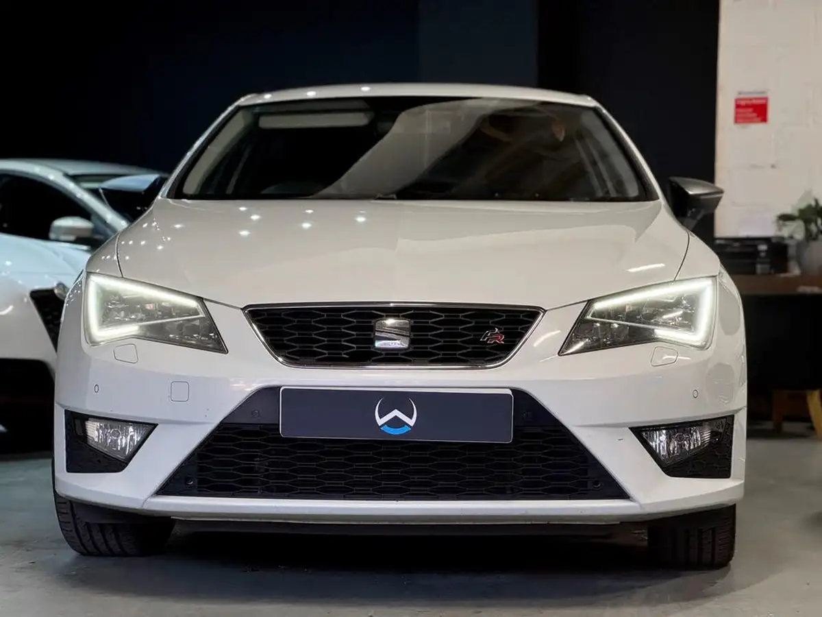 2013-seat-leon-14-fr-tech-pack-ss-sportcoupe-3d-big-9