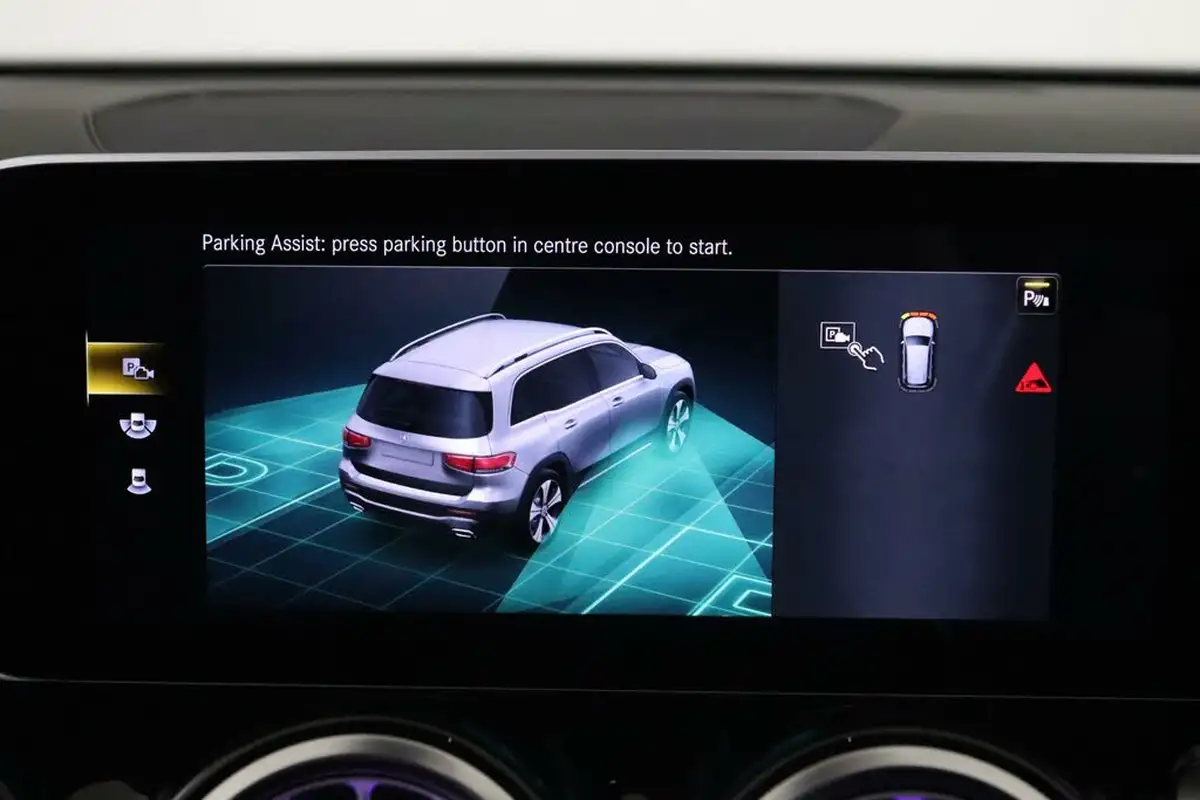2020-mercedes-benz-glb-class-20d-glb200d-amg-line-premium-4matic-big-51