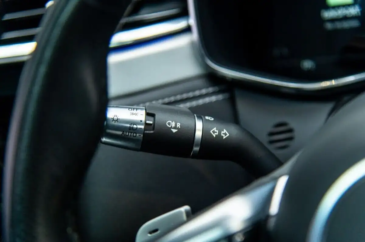 2021-jaguar-f-pace-20-p250-r-dynamic-se-big-27