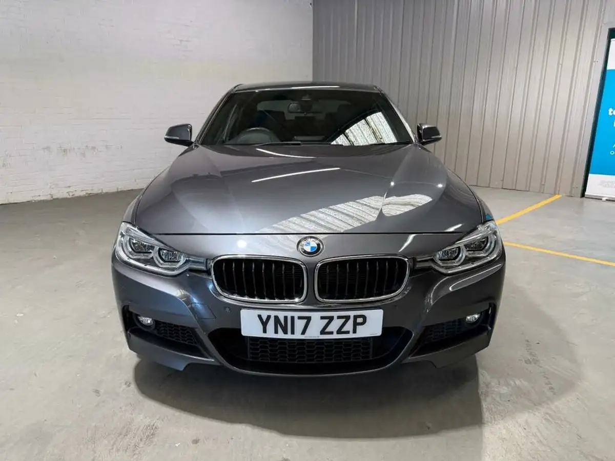 2017-bmw-3-series-30td-335d-xdrive-m-sport-saloon-4d-big-7