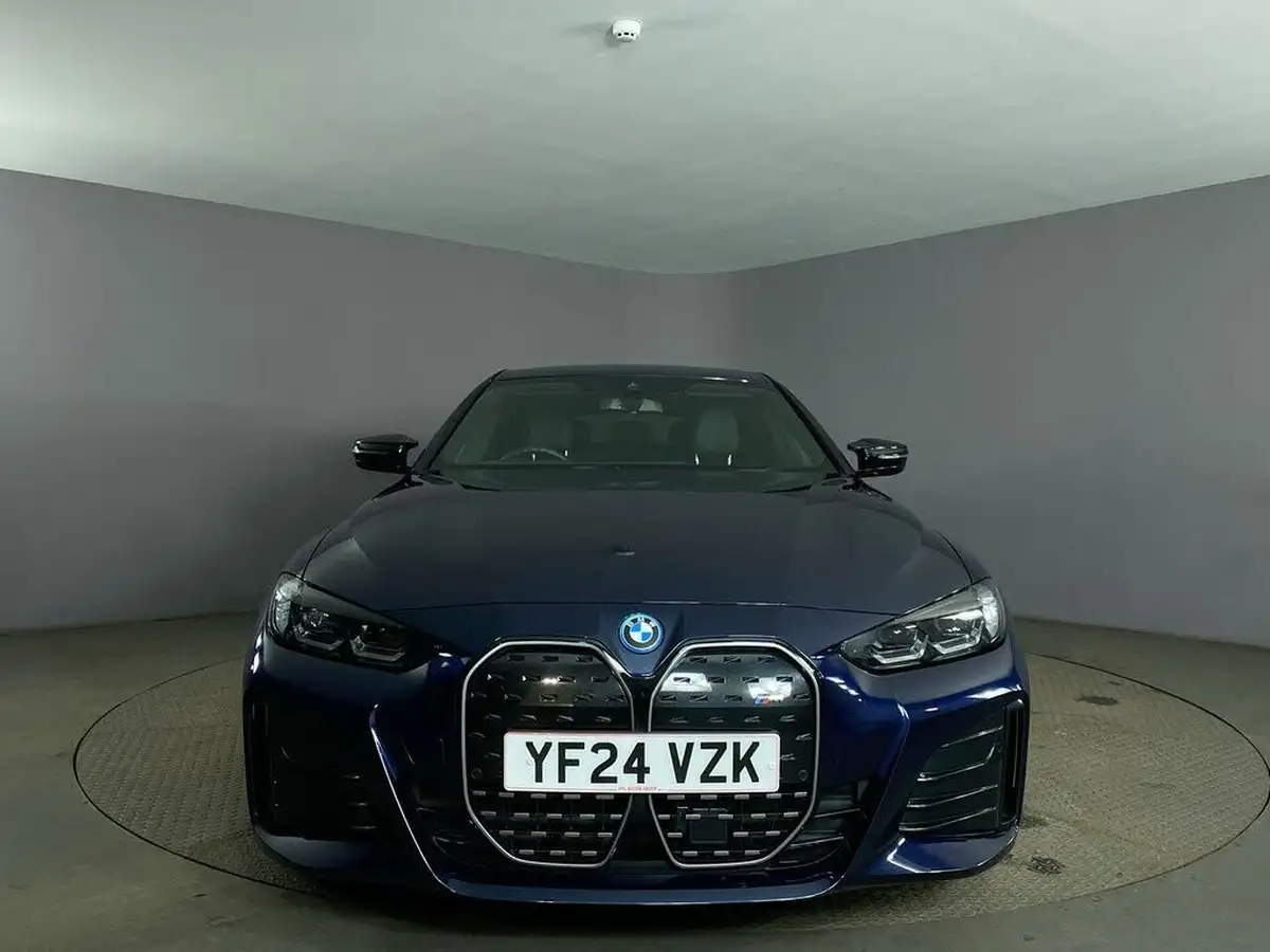 2024-bmw-i4-e-m50-big-2