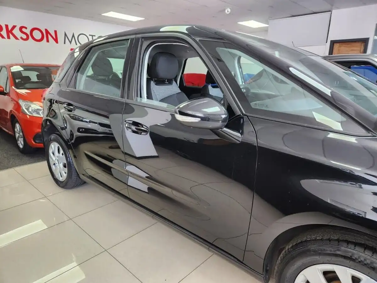 2017-citroen-c4-picasso-16bluehdi-touch-edition-100ps-ss-big-27