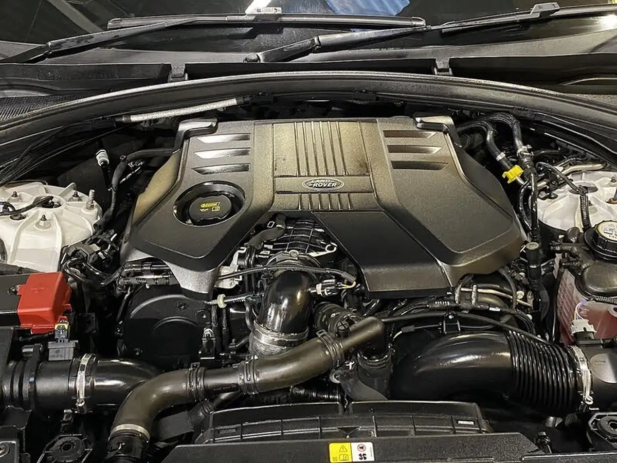 2018-land-rover-range-rover-velar-30-d300-r-dynamic-se-ss-big-6