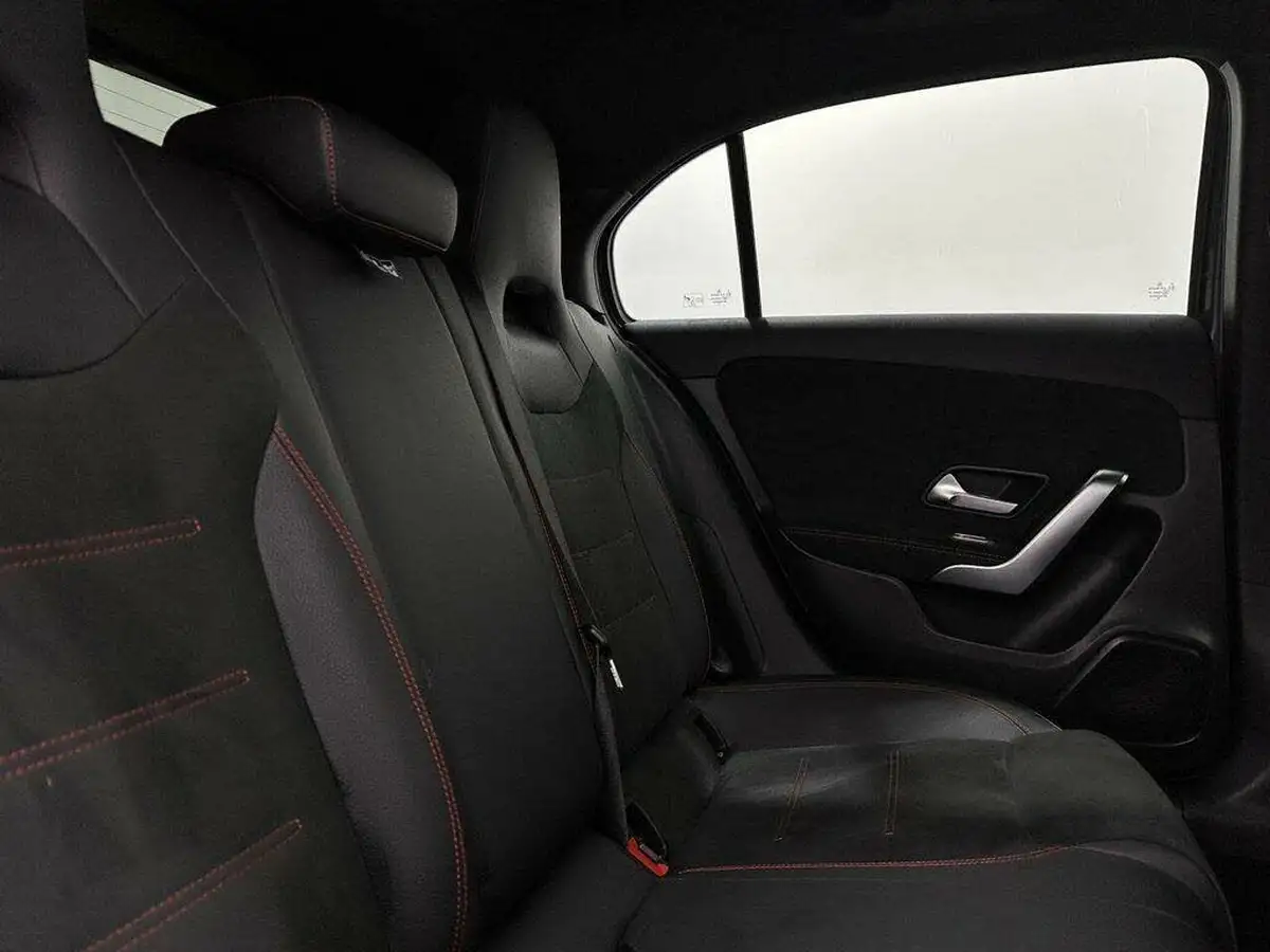 2020-mercedes-benz-a-class-13-a200-amg-line-executive-hatchback-5d-7g-dct-big-39