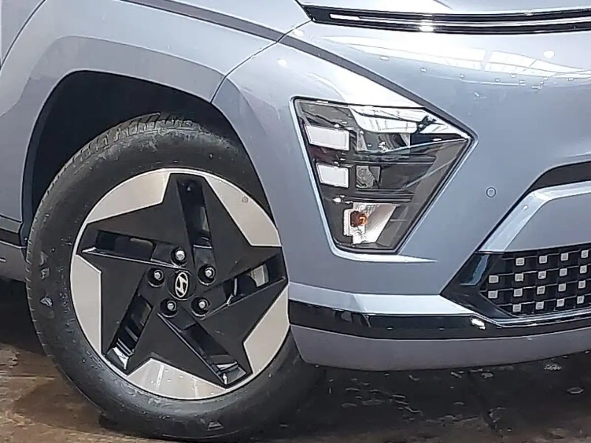 2024-hyundai-kona-e-advance-218ps-65kwh-big-8