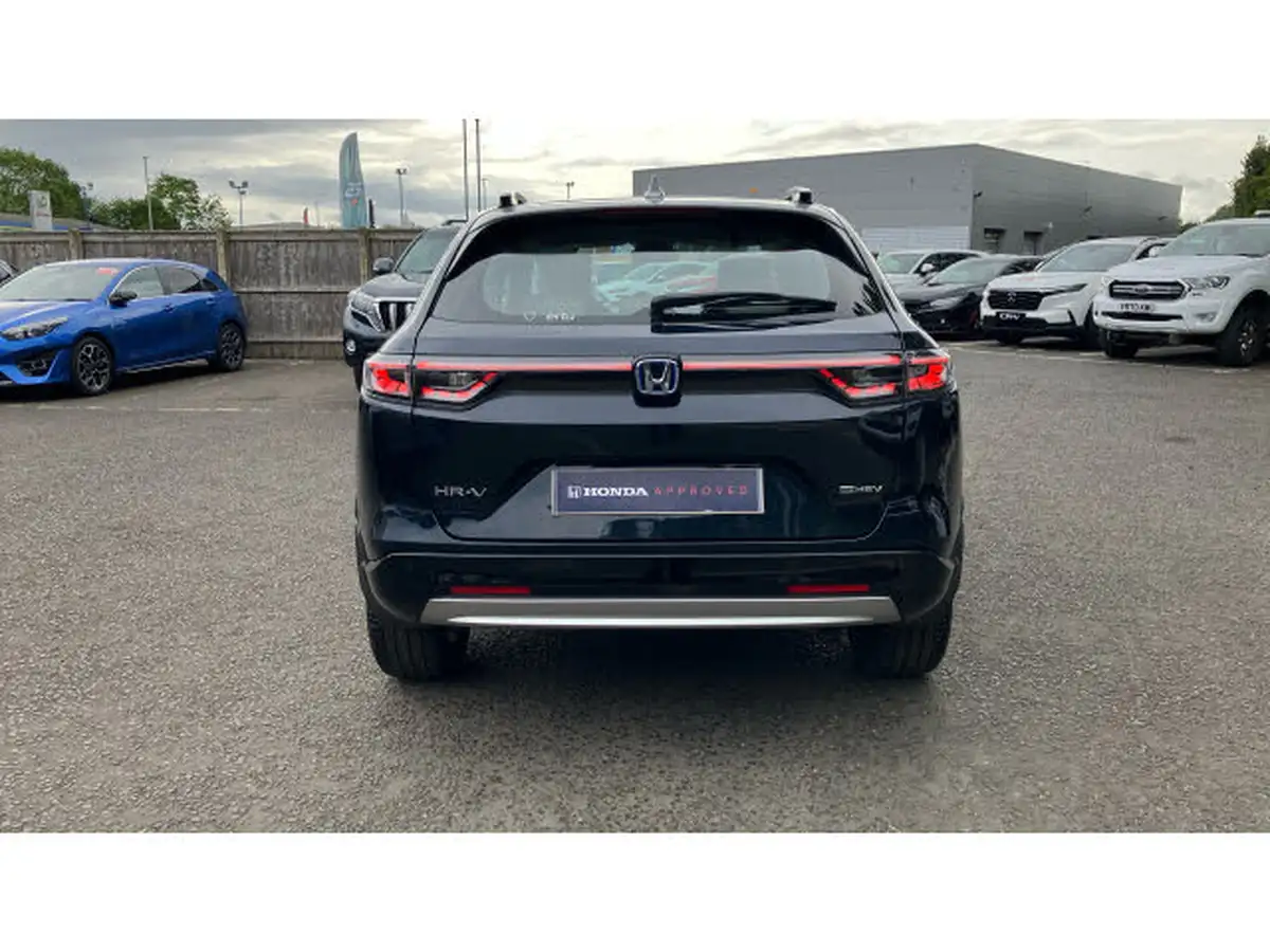 2023-honda-hr-v-15-i-mmd-advance-style-big-17