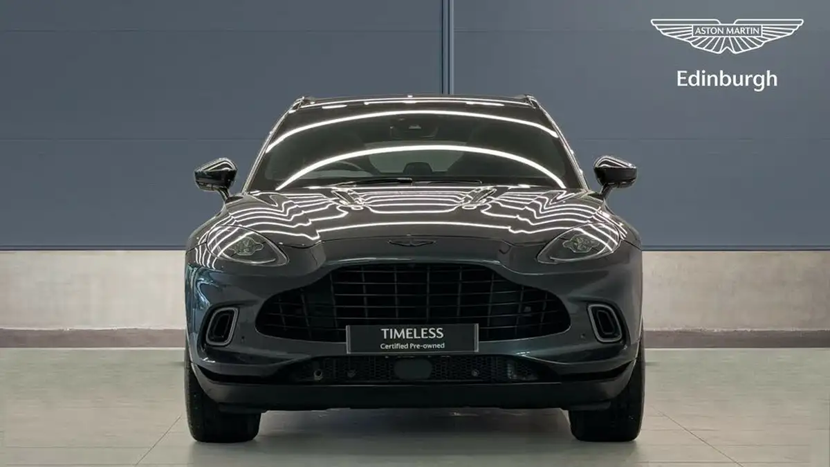 2021-aston-martin-dbx-40-v8-big-6