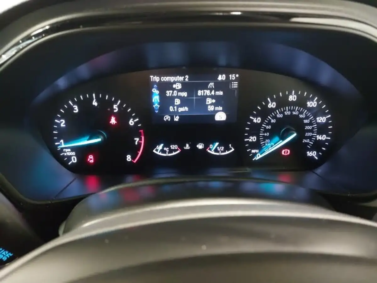 2020-ford-focus-10t-st-line-hatchback-big-15