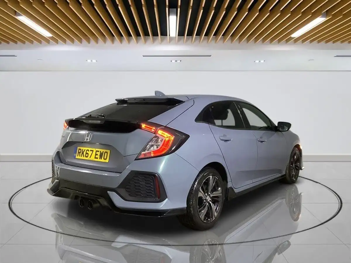 2017-honda-civic-15-vtec-turbo-sport-ss-big-8