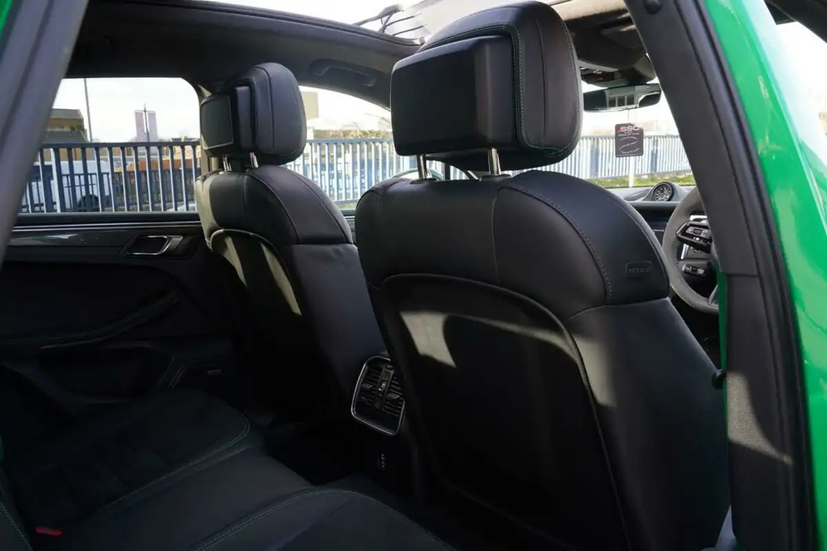 2023-porsche-macan-29-v6-gts-big-24