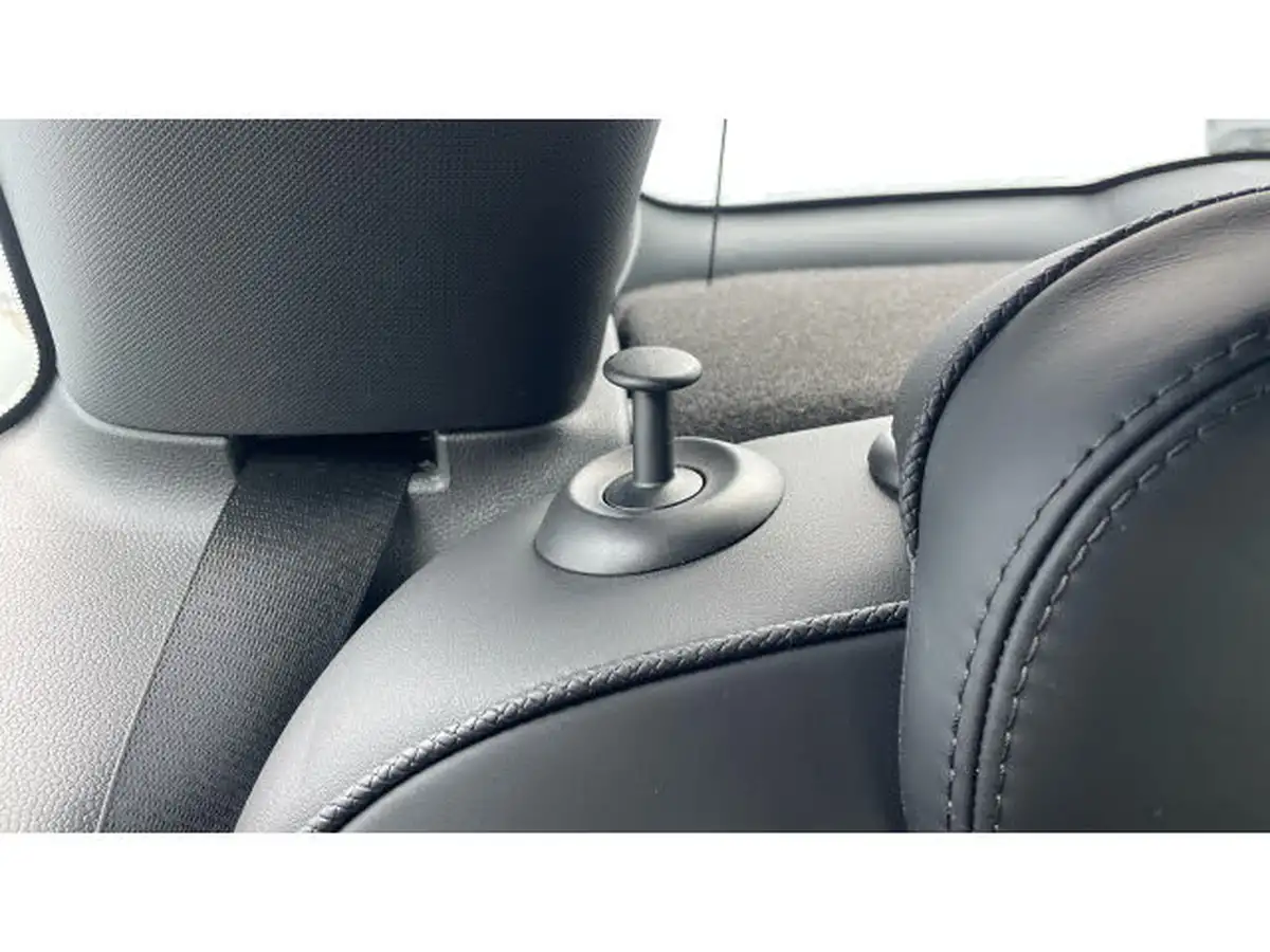 2022-mini-cooper-15-cooper-exclusive-premium-hatchback-5d-auto-big-48