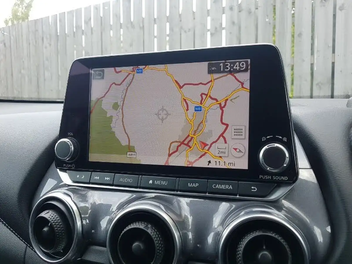 2023-nissan-juke-10-dig-t-n-connecta-dct-big-12
