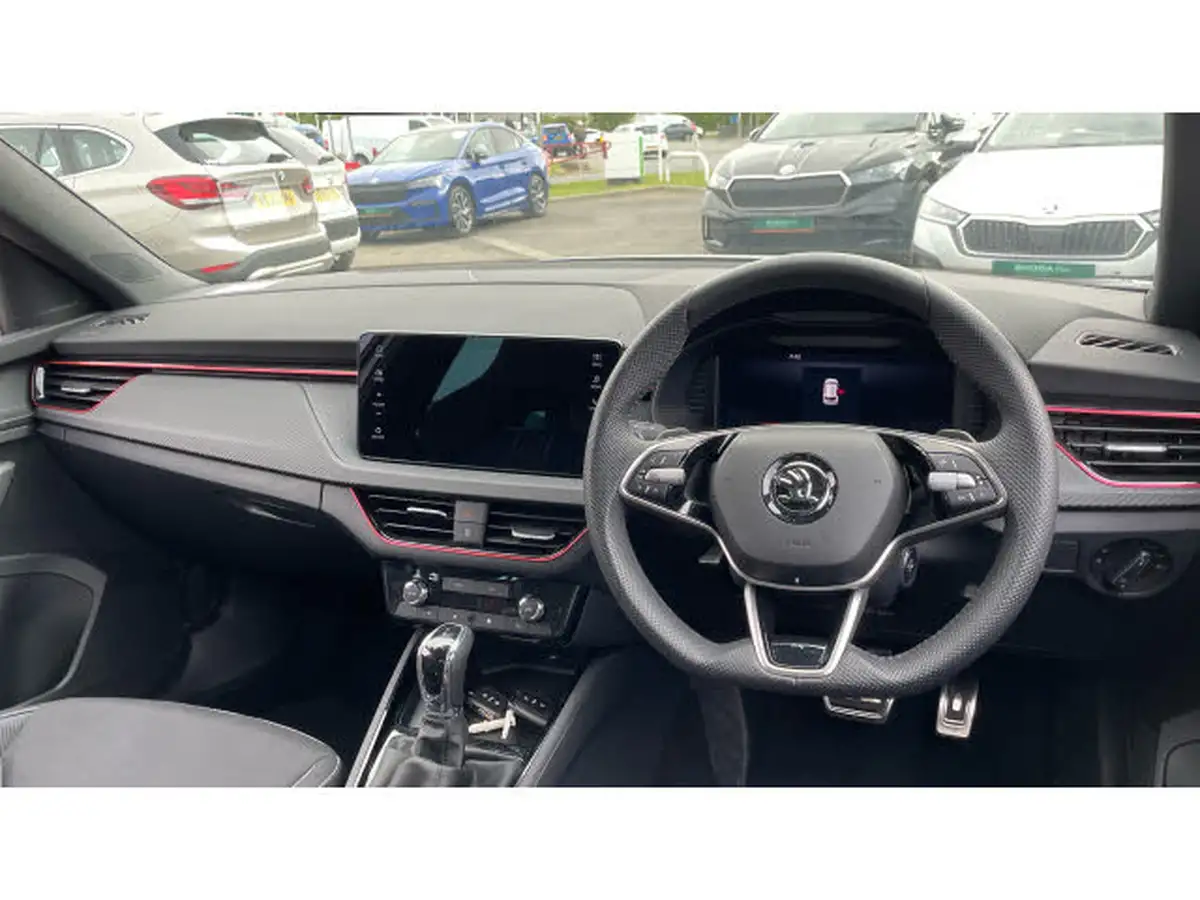 2024-skoda-kamiq-15-tsi-monte-carlo-dsg-big-8