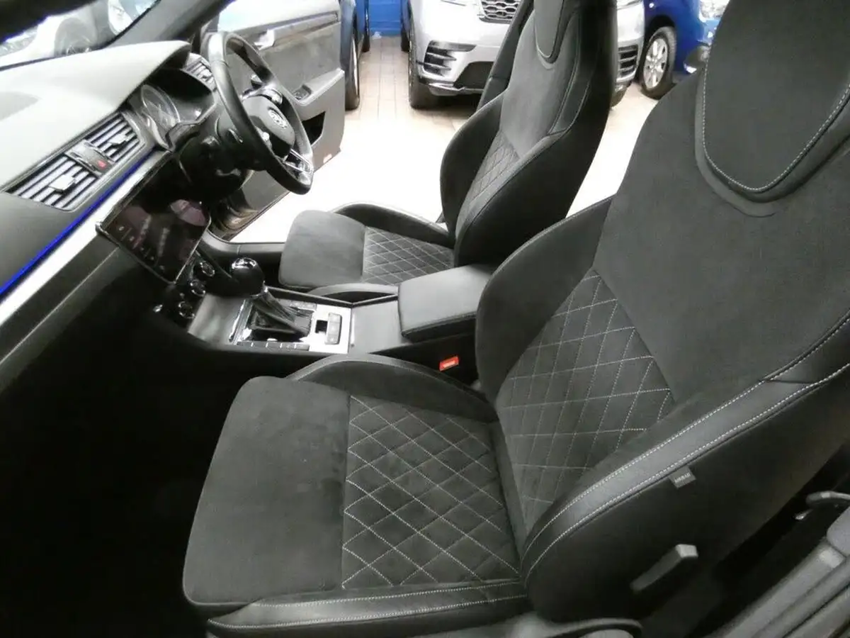 2021-skoda-superb-15-tsi-sportline-plus-estate-big-52