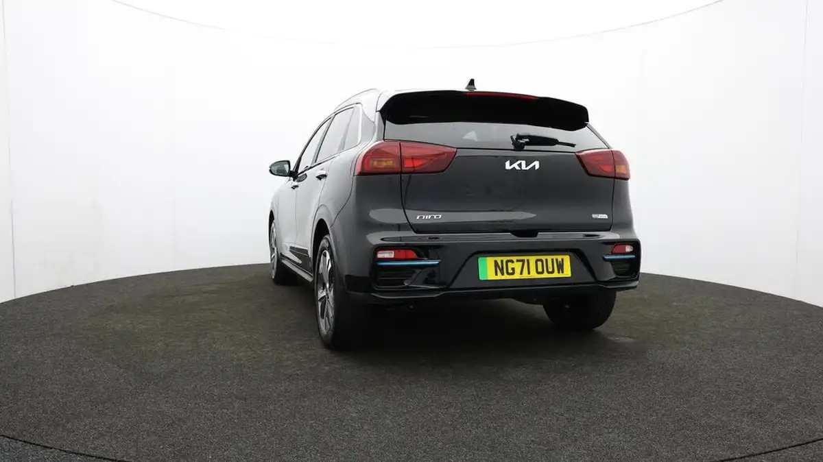 2022-kia-e-niro-ev-4-big-35