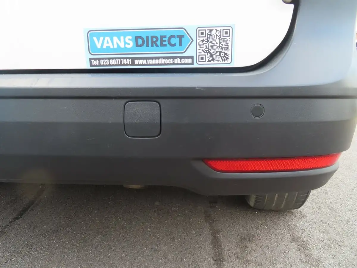 2021-volkswagen-caddy-20tdi-c20-cargo-commerce-102pseu6d-big-21