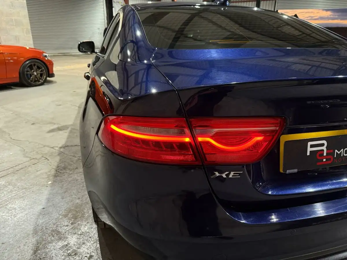 2016-jaguar-xe-20d-prestige-180ps-auto-big-47