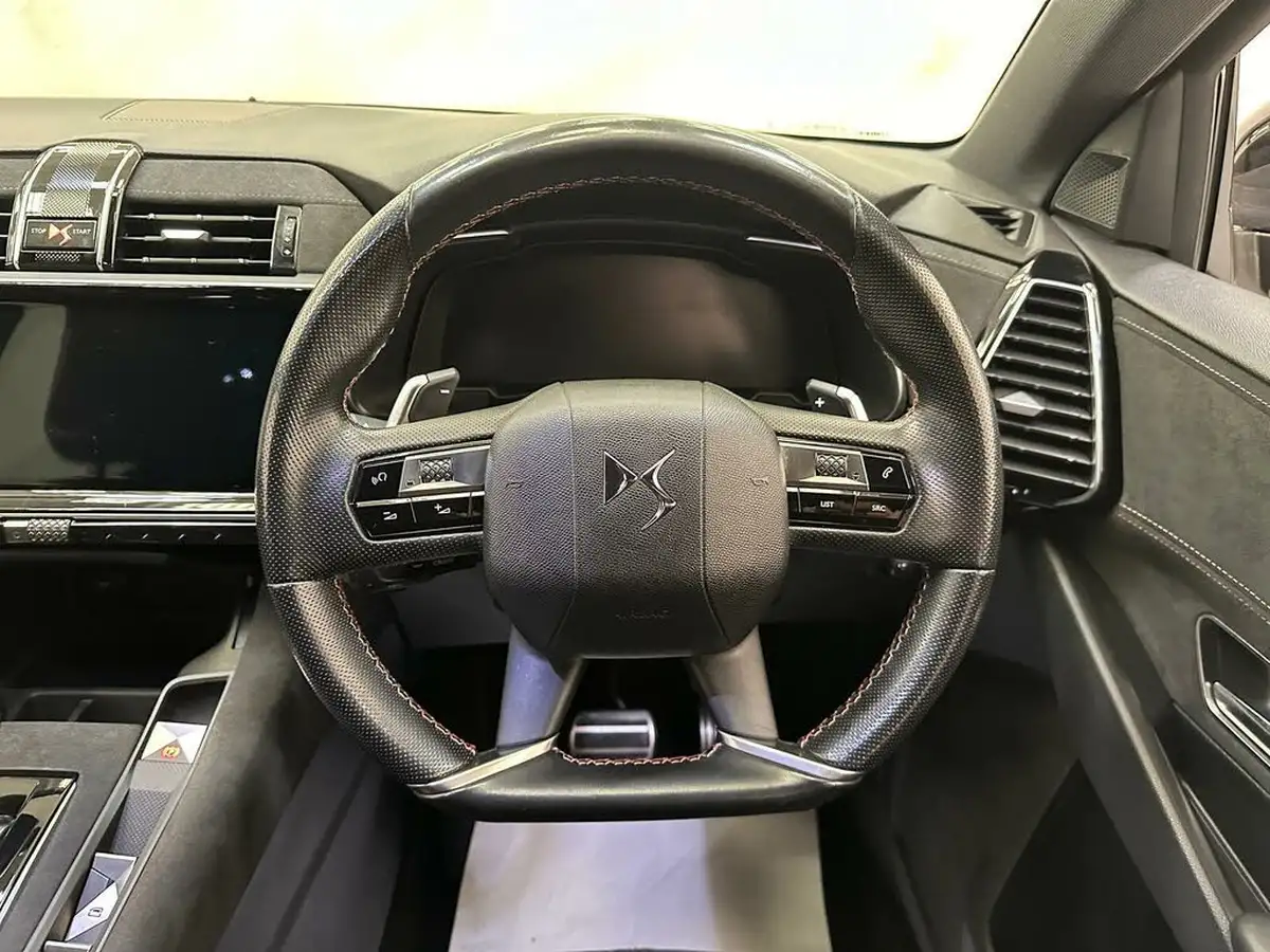 2018-ds-ds-7-crossback-16-puretech-performance-line-225ps-big-11