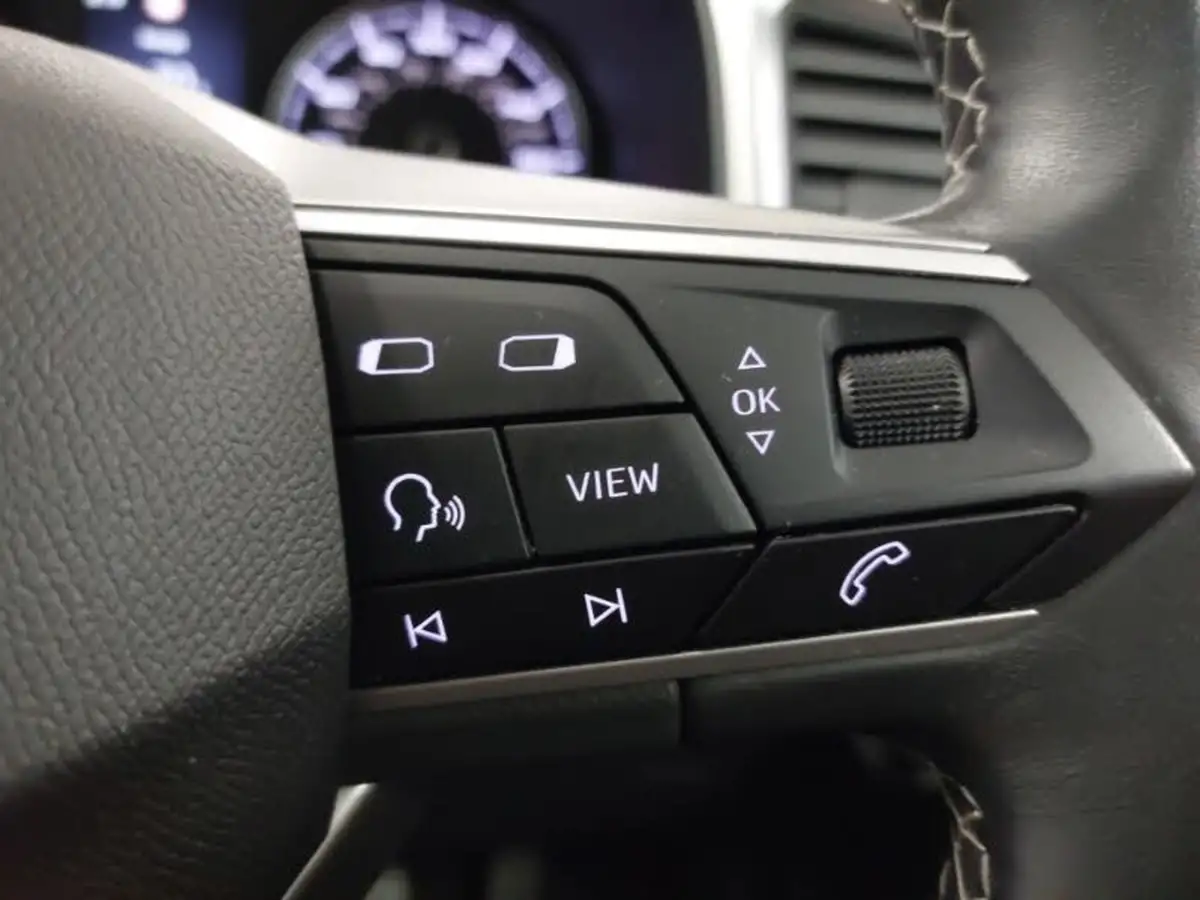 2022-seat-ateca-15-tsi-evo-xperience-big-12