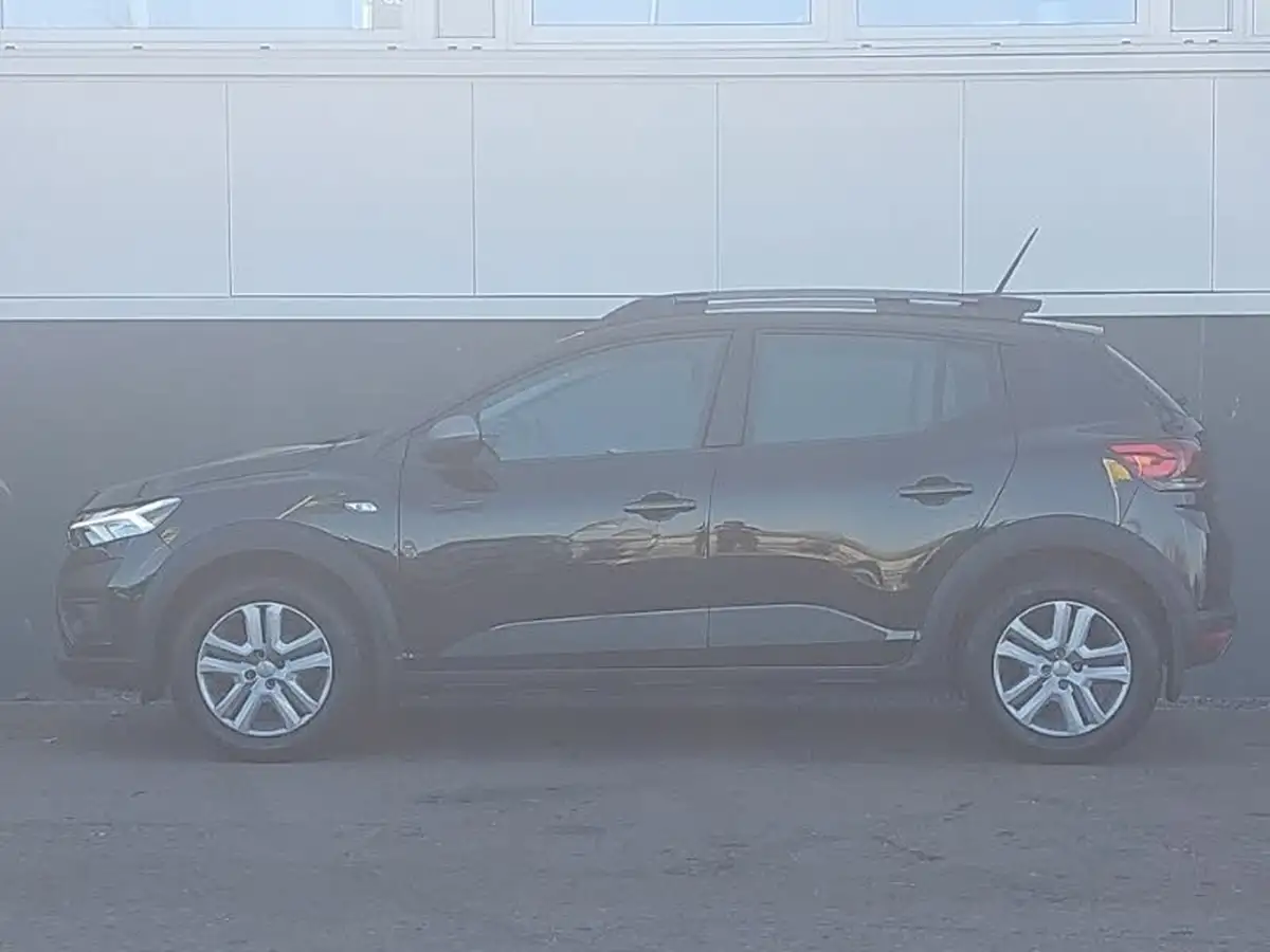 2023-dacia-sandero-stepway-10-tce-expression-90bhp-big-3