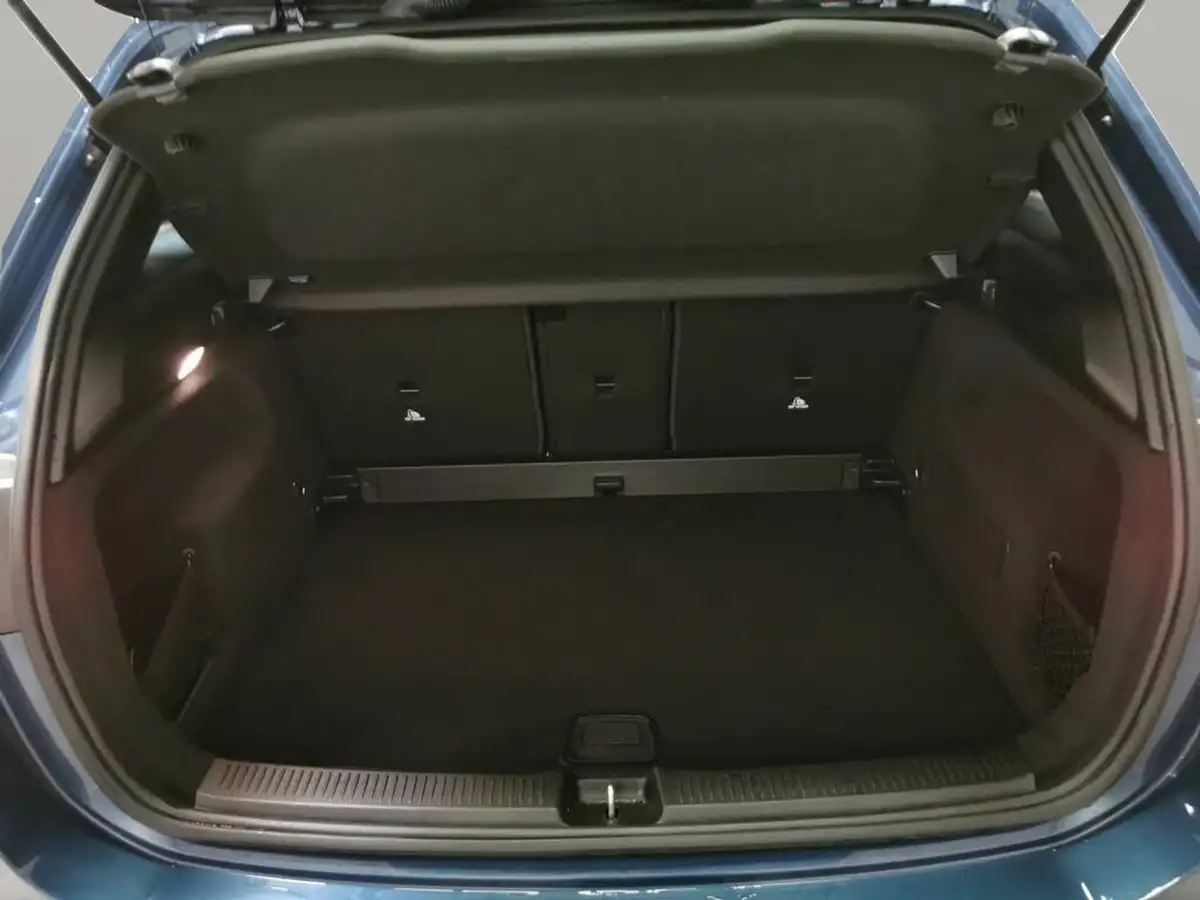 2022-mercedes-benz-b-class-13-b200-amg-line-executive-big-32