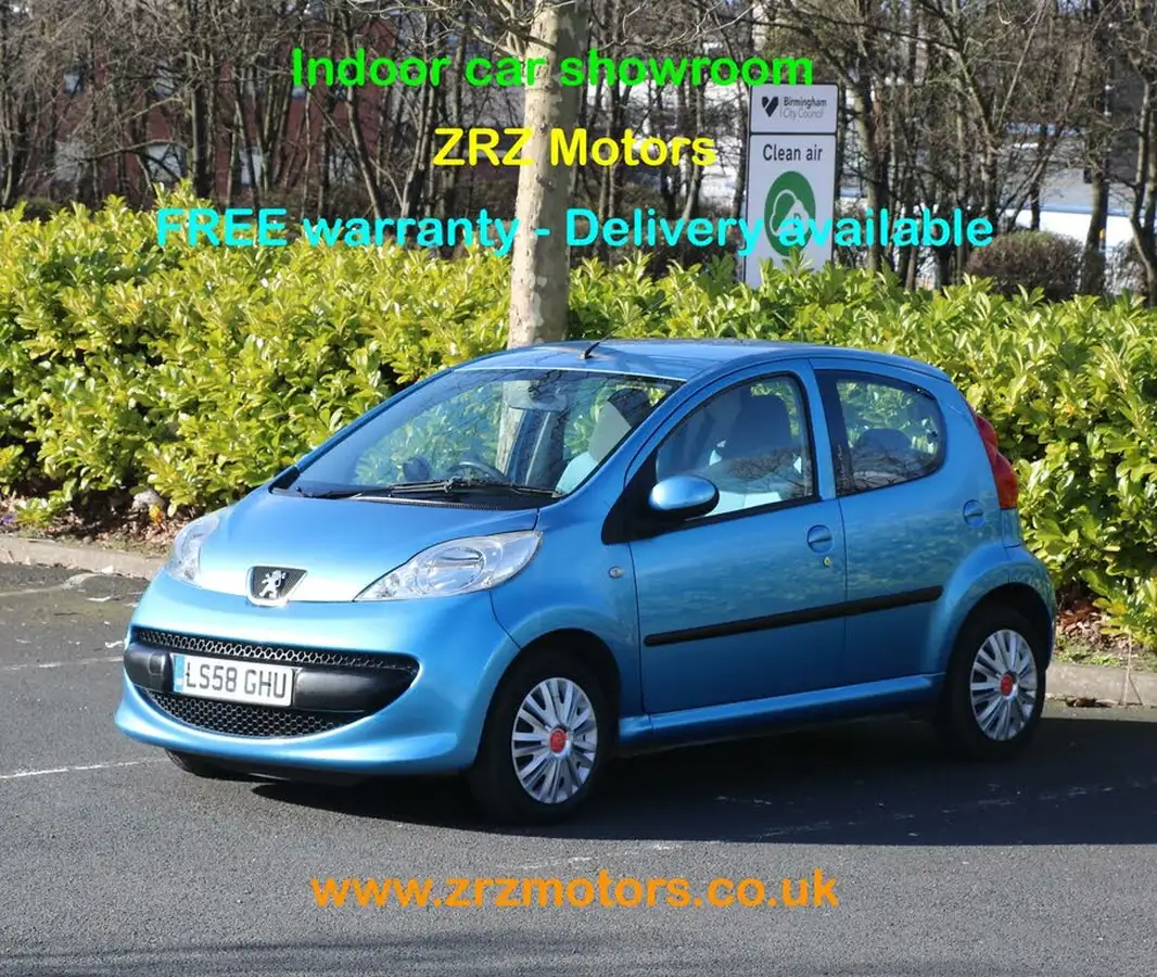 2008-peugeot-107-10-urban-move-5d-big-0