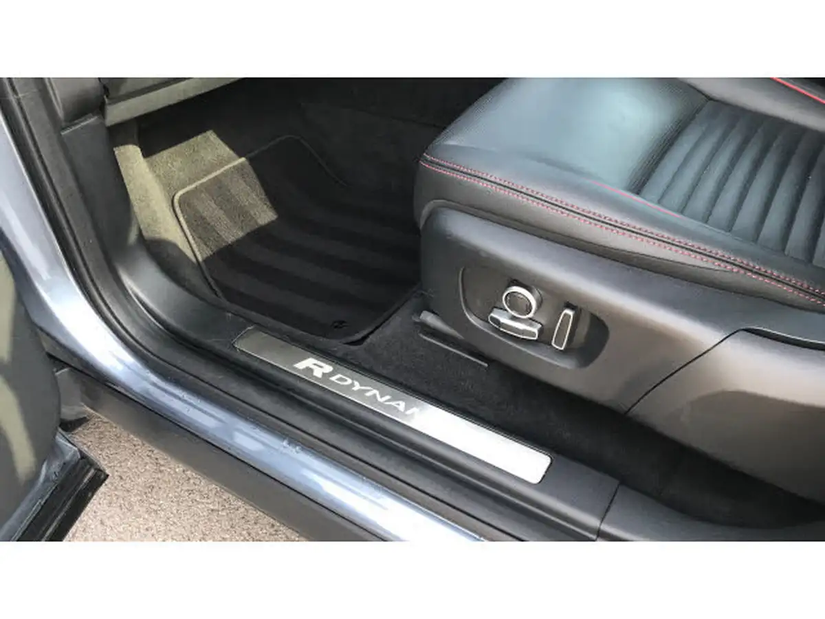 2022-land-rover-discovery-sport-20-d200-r-dynamic-se-big-26