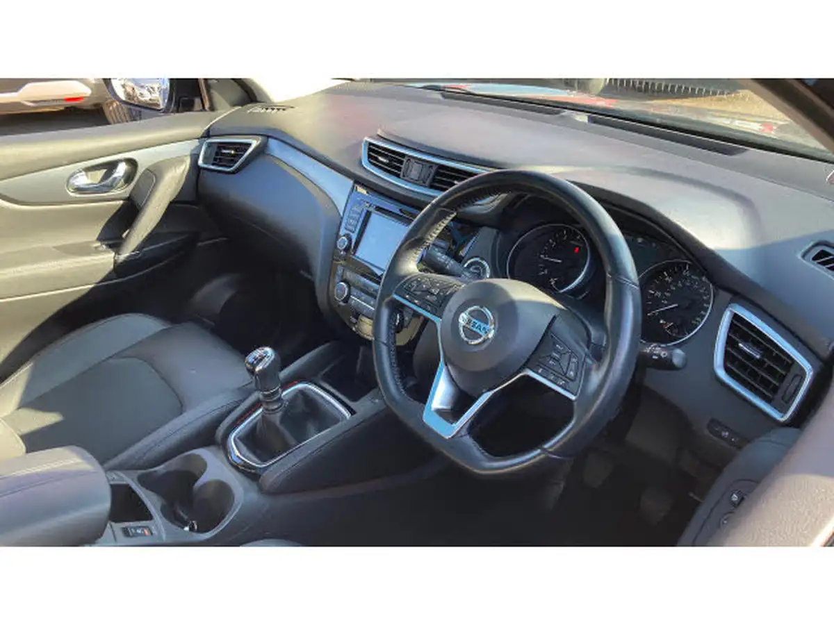 2019-nissan-qashqai-13-dig-t-tekna-140ps-big-10