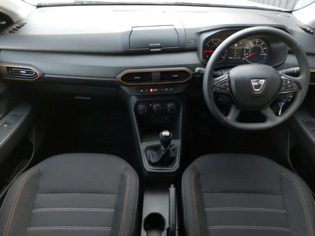 2021-dacia-sandero-stepway-10-tce-essential-90bhp-big-2
