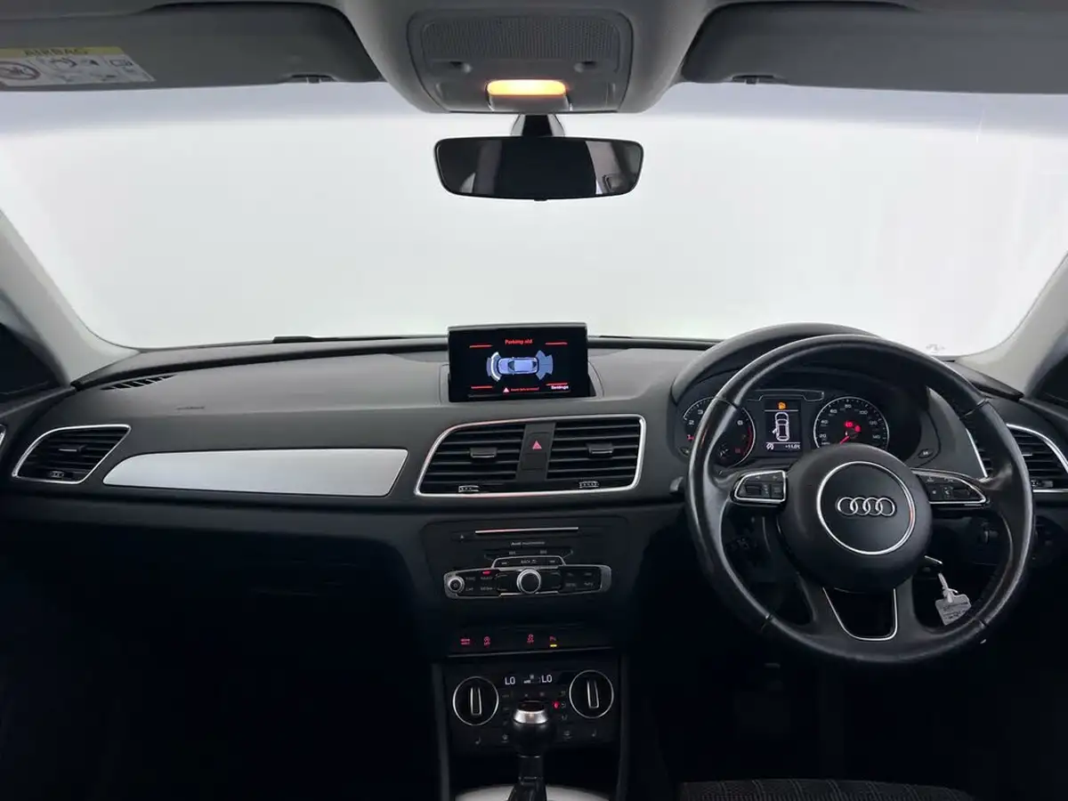 2016-audi-q3-14-tfsi-sport-s-tronic-big-15