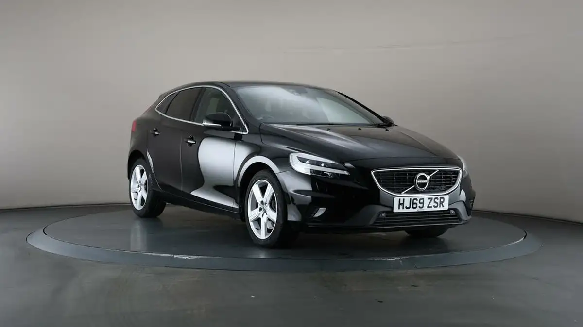 2019-volvo-v40-20td-d2-r-design-geartronic-big-49