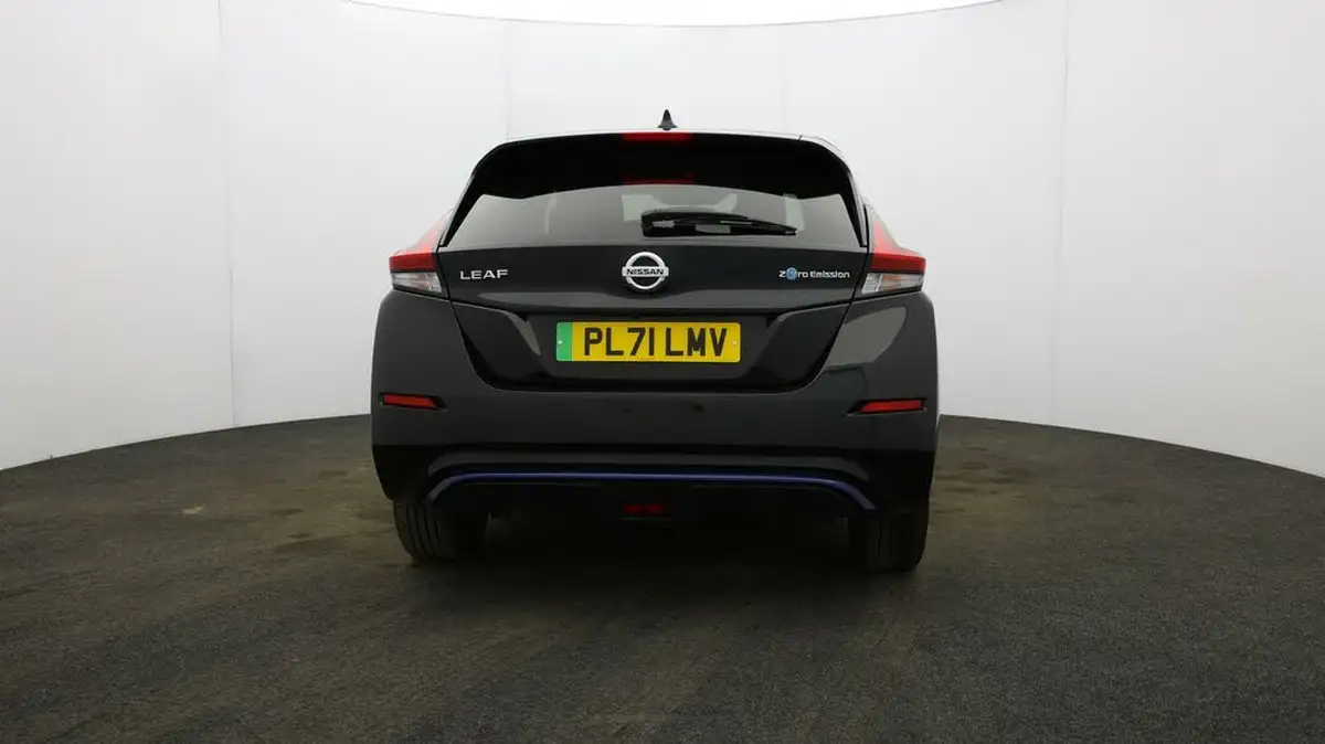 2021-nissan-leaf-e-e-tekna-big-61