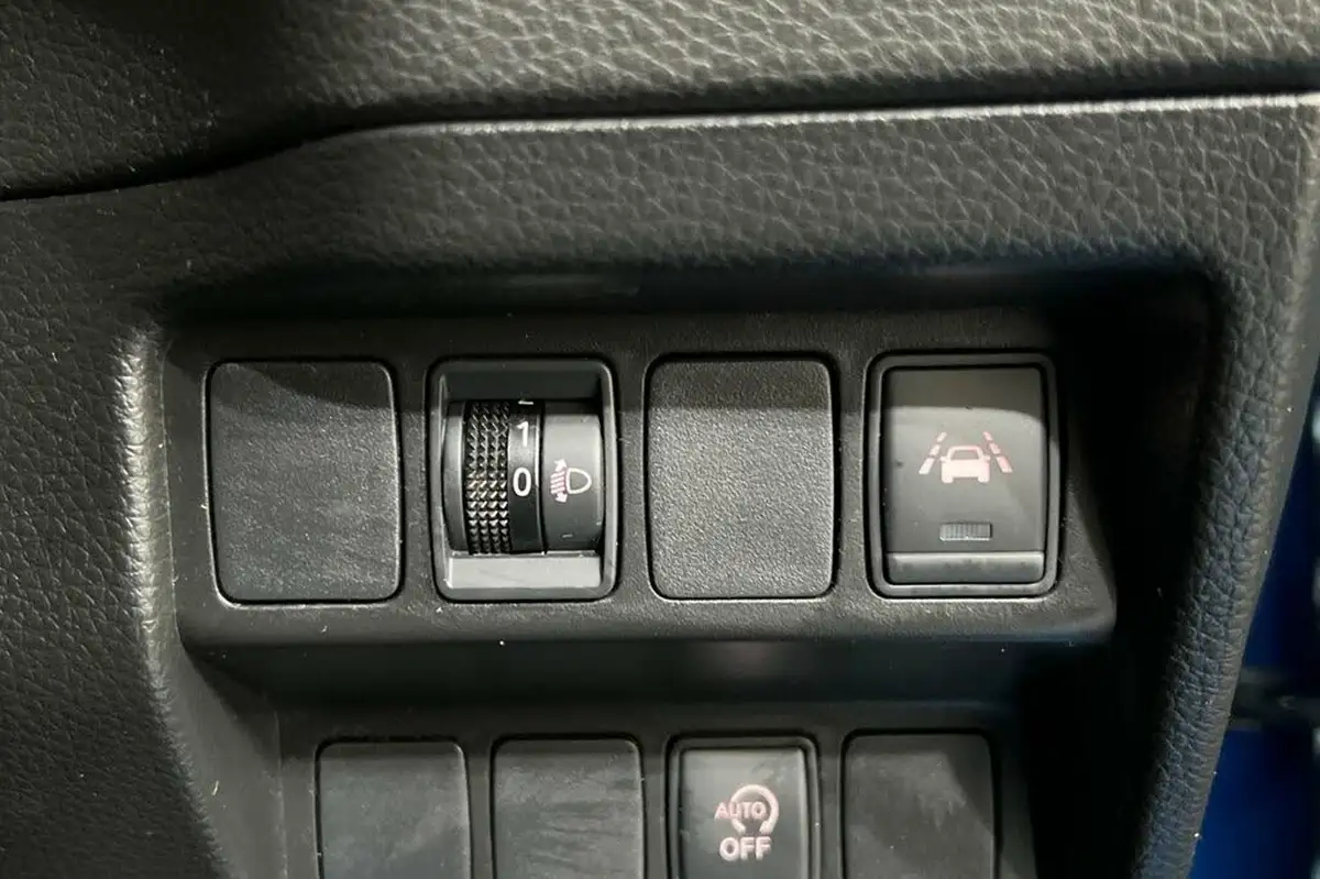 2019-nissan-qashqai-13-dig-t-n-connecta-160ps-big-35