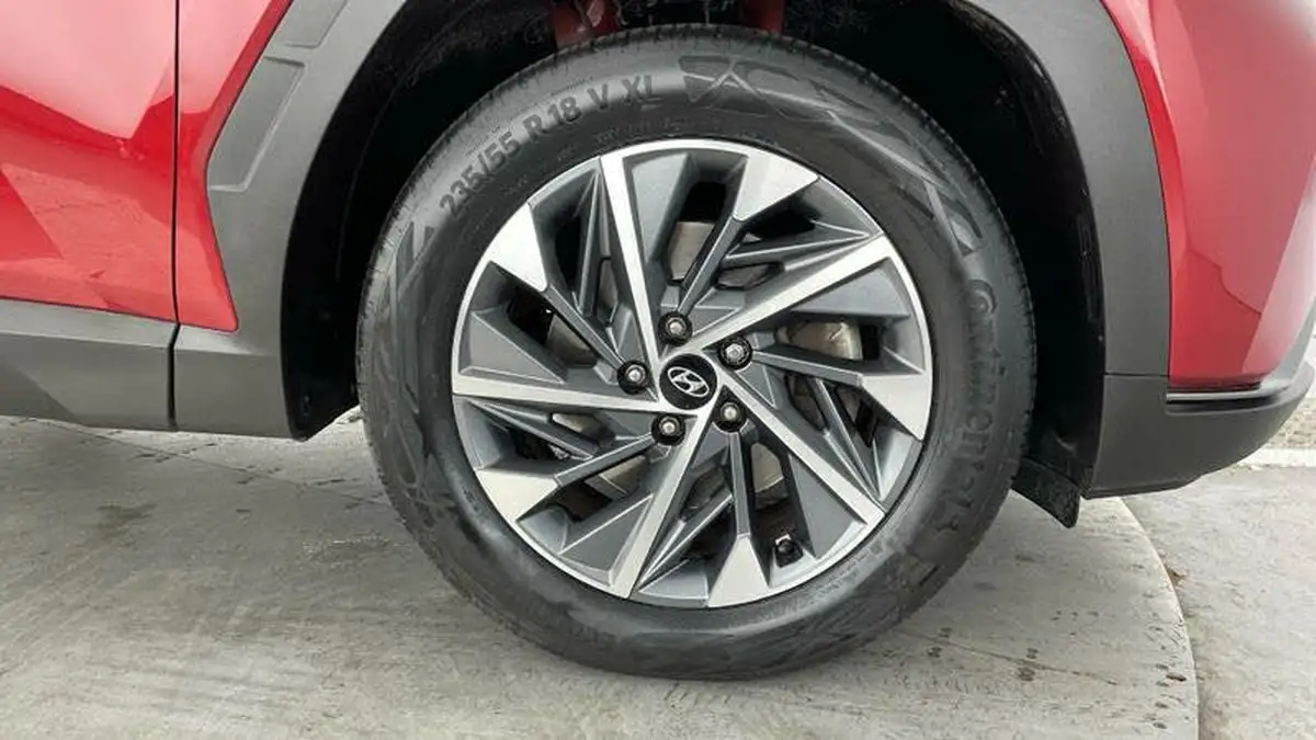 2022-hyundai-tucson-16-t-gdi-premium-150ps-big-4