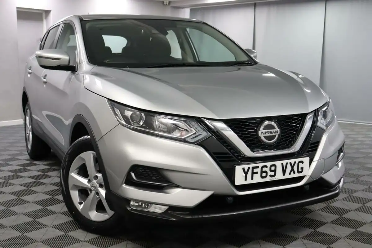 2019-nissan-qashqai-13-dig-t-acenta-premium-140ps-big-6