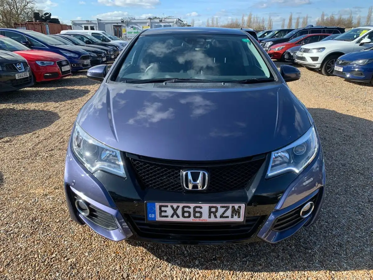 2016-honda-civic-18-i-vtec-se-plus-navi-hatchback-auto-big-1