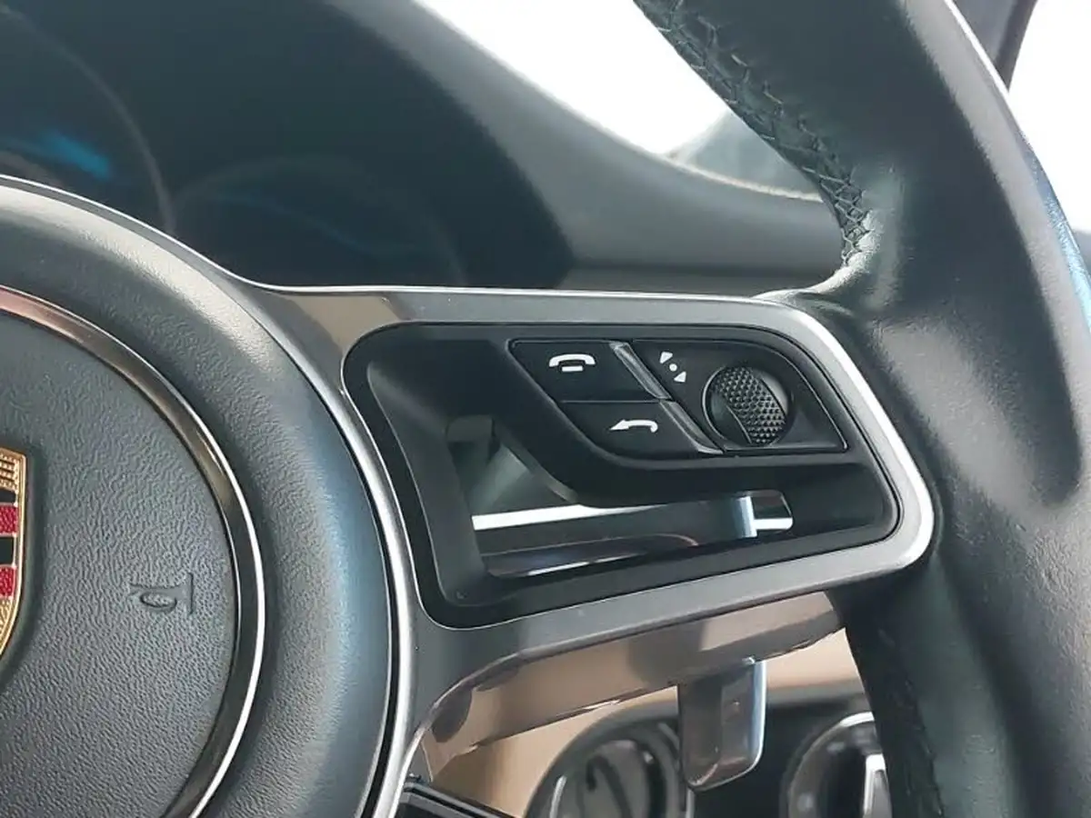2019-porsche-macan-29-v6-turbo-big-12