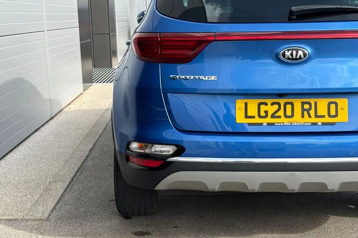 2020-kia-sportage-16crdi-48v-dct-big-24