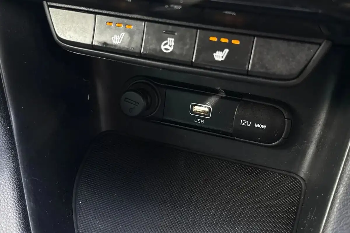 2020-kia-sportage-16crdi-48v-dct-big-52